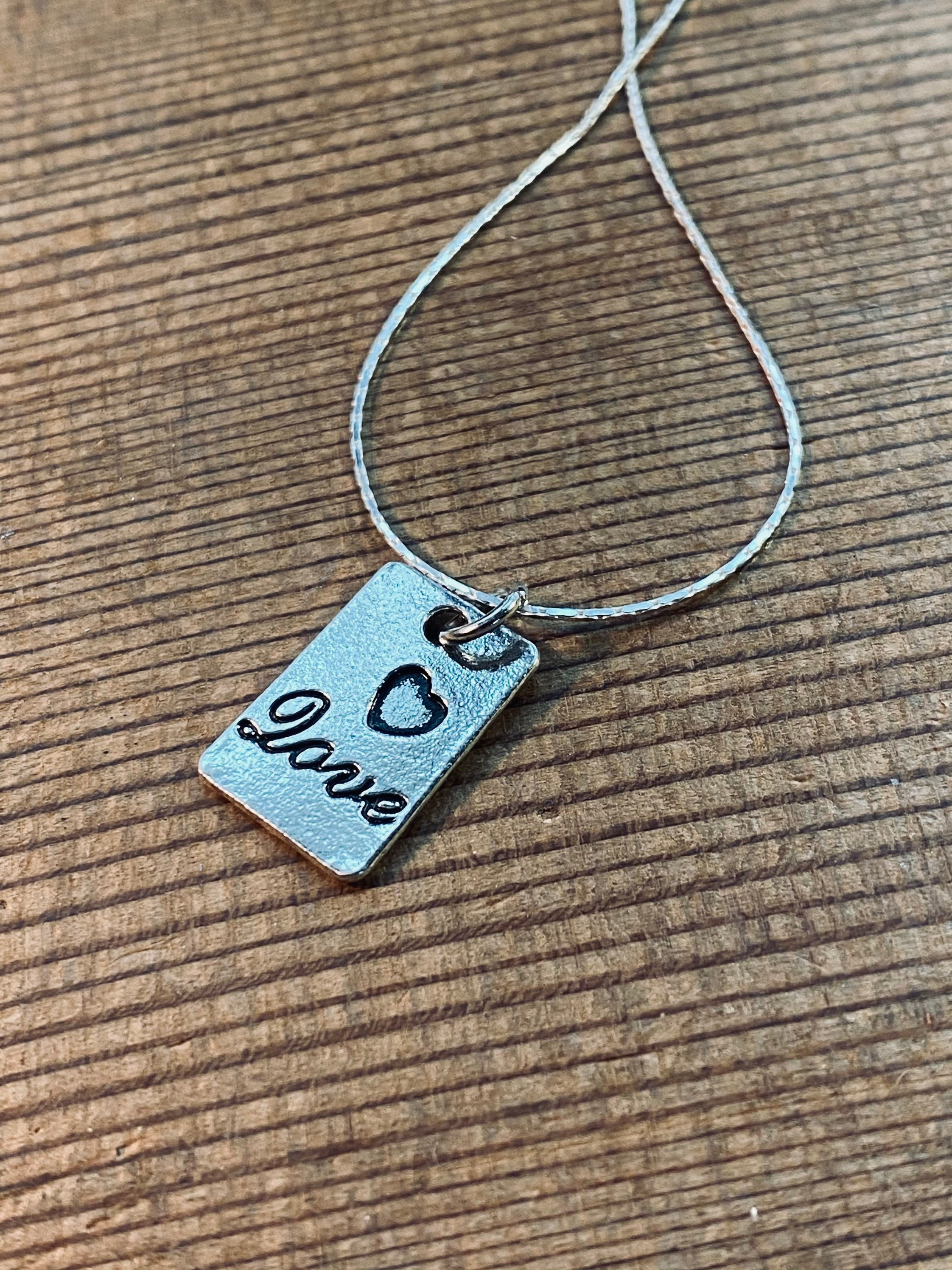 ネックレス・ペンダント Everyday Silver Necklace 1 Silver Love Necklace - Everyday Jewelry- Dainty Delicate