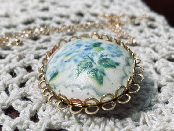 Floral Pendant - Vintage Floral Necklace - Blue F… - image 4