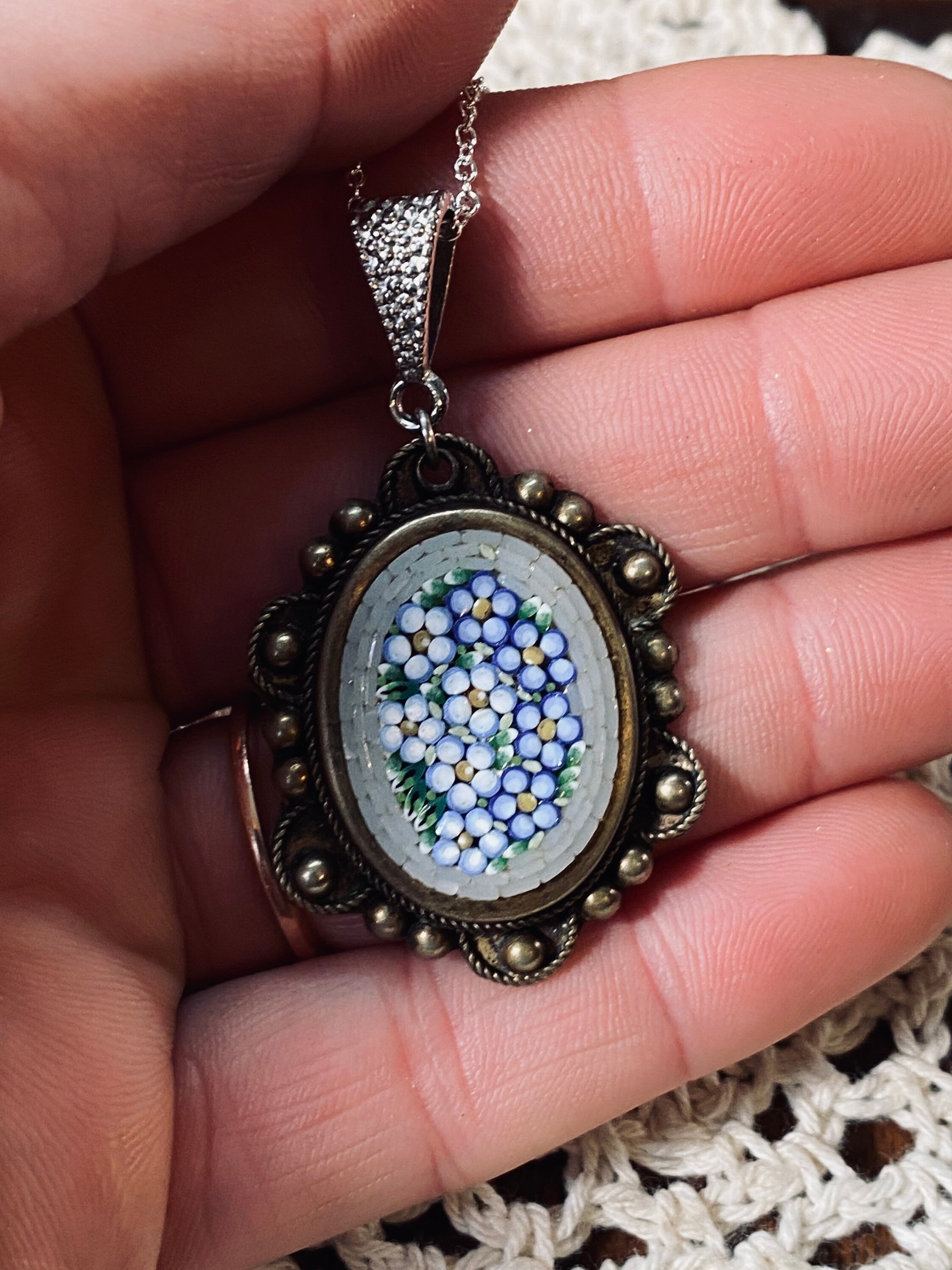 Vintage Floral Brooch - Micro Mosaic Brooch - Vintage Brooch