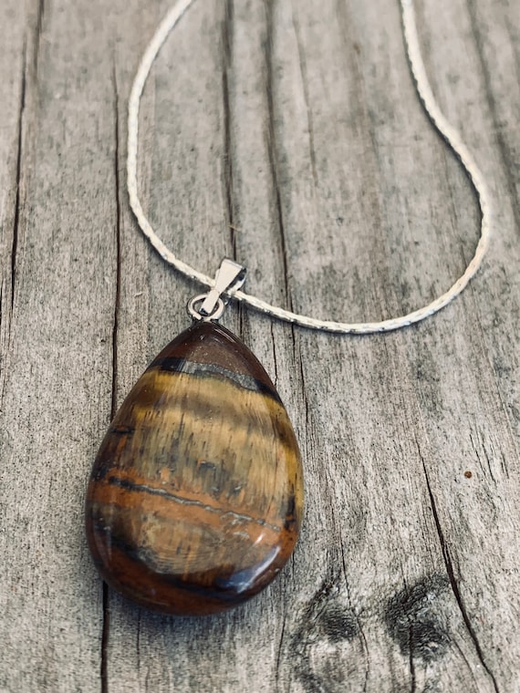 Sterling Silver Tigers Eye Teardrop Pendants Sterling Silver Tigers Eye Teardrop Pendants