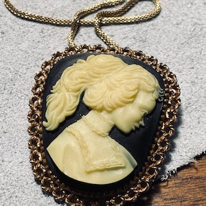 Cameo Necklace - Vintage Black Ivory Cameo Brooch - Lady Cameo - Victorian Jewelry