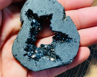Black Titanium Druzy Pendant: 18k Gold Necklace, Druzy Quartz Crystal