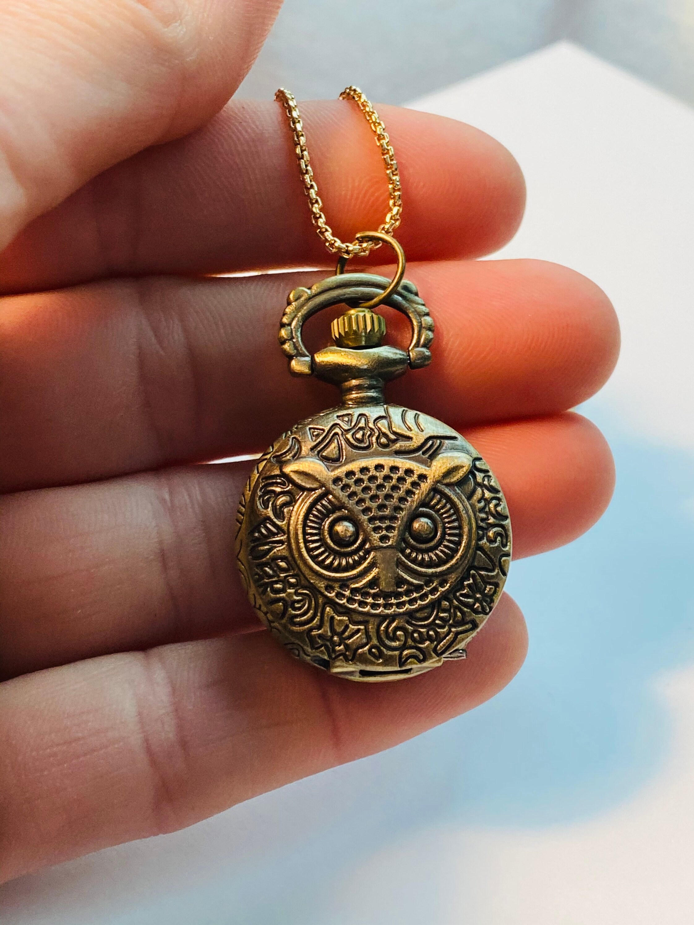 Bronze Owl Pocket Watch Necklace - Vintage Inspired Jewelry  display picture 1