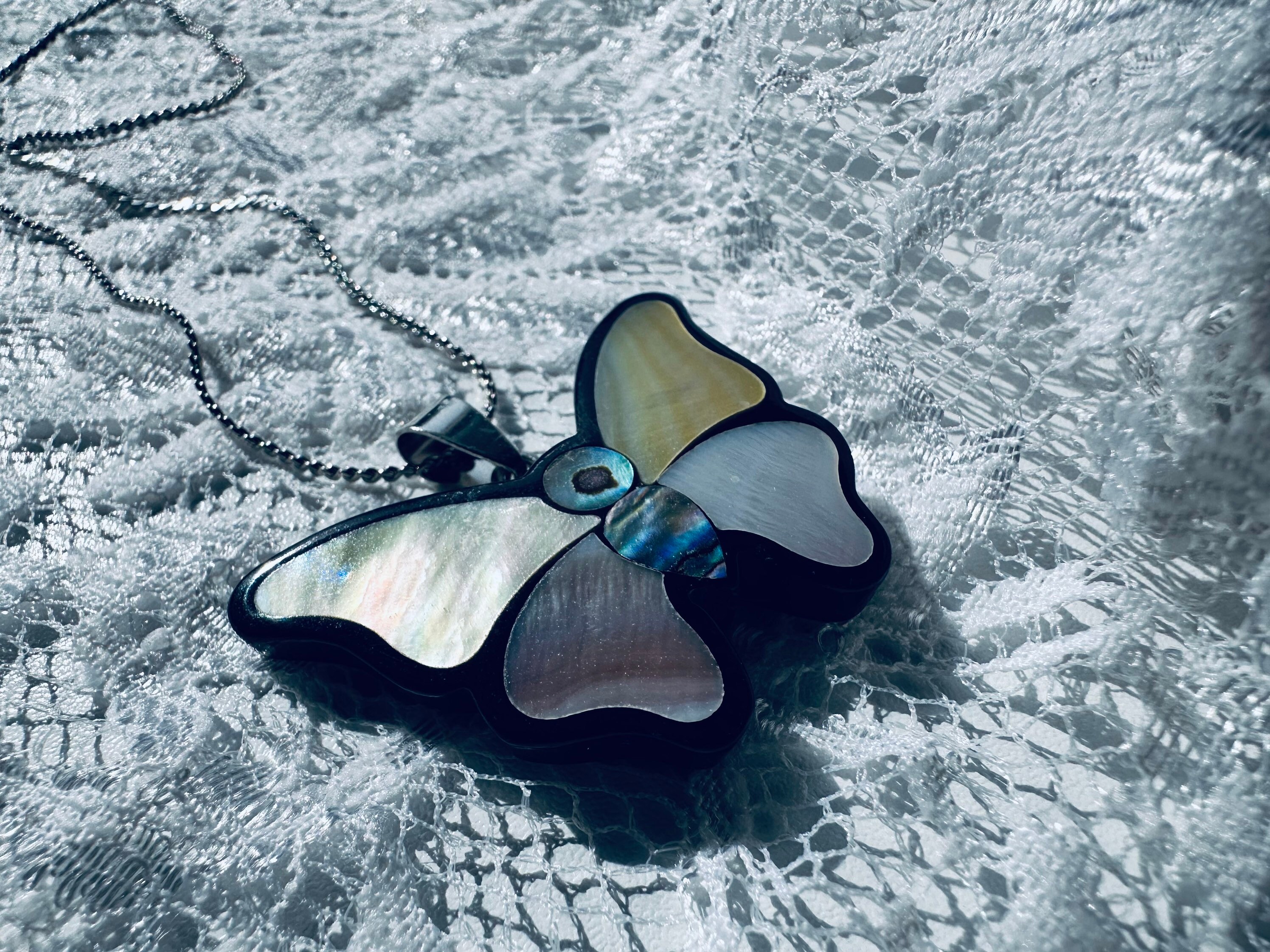 CP087 Farfalla ciondolo con Abalone Inlay e Sterling argento collana - Vintage - Italia