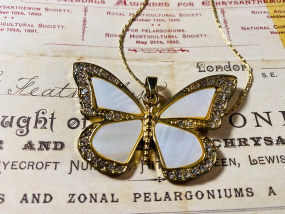 Butterfly Pendant- Abalone Shell -  14k Gold Neck… - image 8