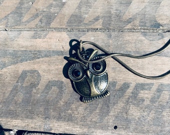 Bronze Owl Necklace: Vintage Inspired Owl Pendant Jewelry