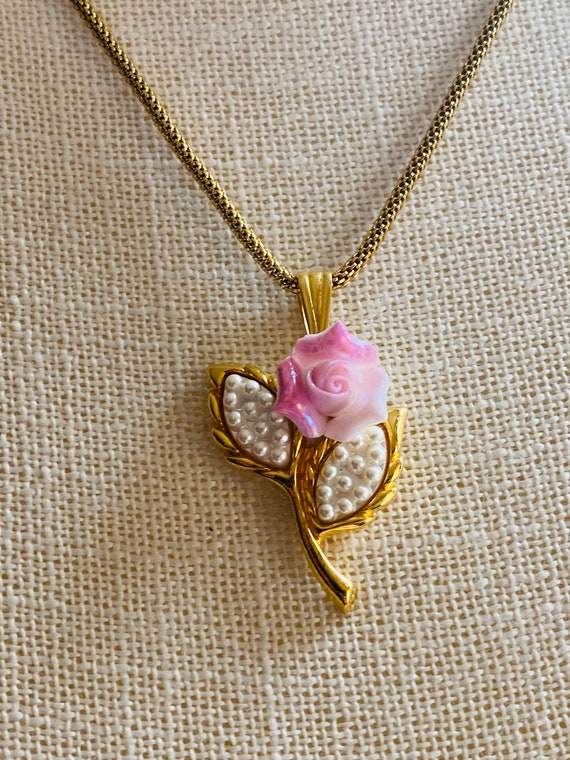 Pearl Rose Jewelry - Vintage AVON Necklace - Pink… - image 10
