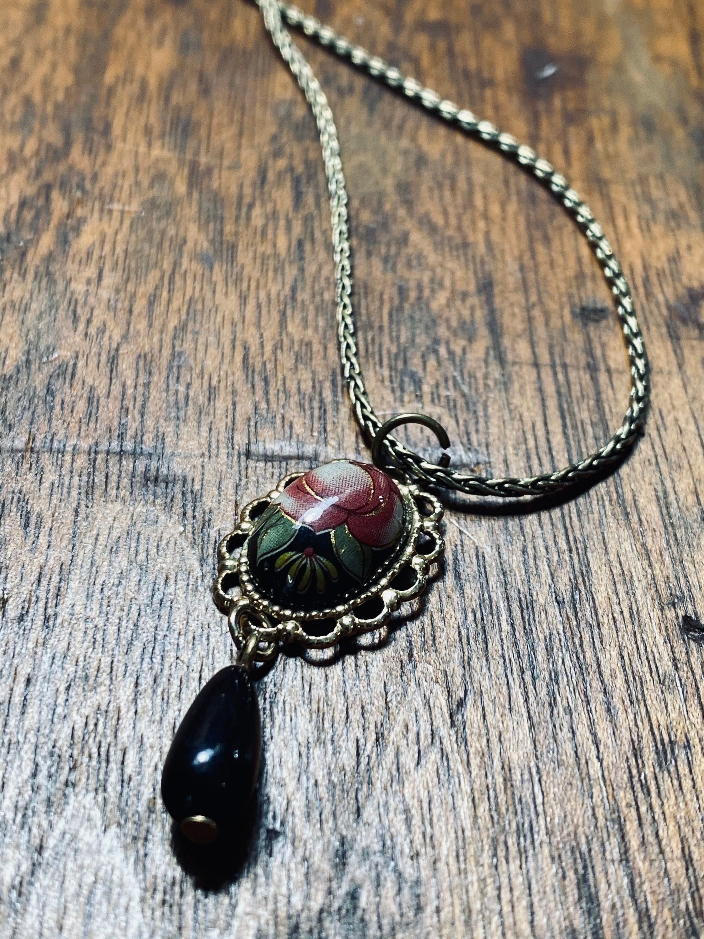 Floral Necklace - Cloisonné Pendant- Retro Floral Pendant