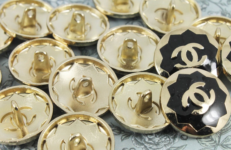 Vintage Buttons STUNNING 22mm Classic Black Enamel and Gold Tone Metal Replacement Buttons