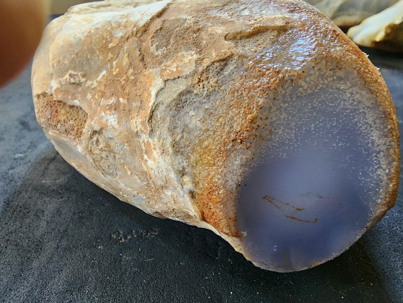 Blue Chalcedony Rough, Natural Blue Chalcedony, Raw Blue Chalcedony, Blue Chalcedony Specimen, Blue Chalcedony Stone, 玉髄, العقيق الأبيض