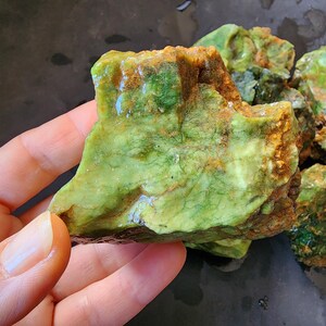 크리소프레이즈, Green Chrysoprase, Raw Chrysoprase, Krysopras, Rough Chrysoprase, Хризопраз, Crisoprasio, الكريسوبراس, Crisoprasa
