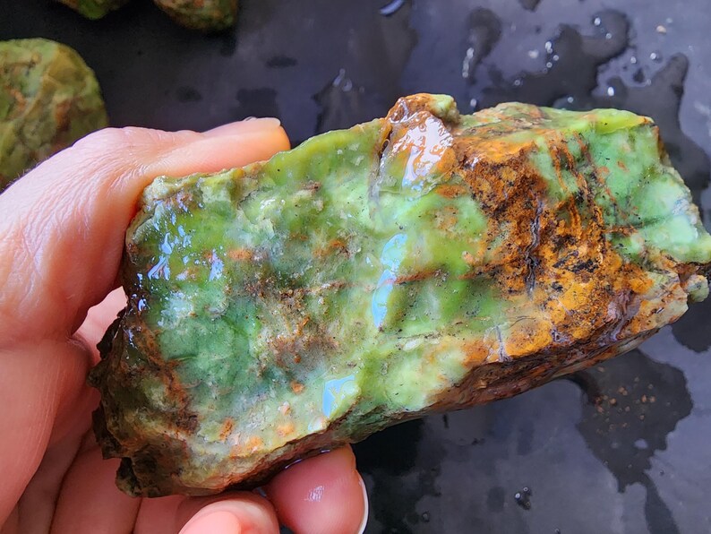 크리소프레이즈, Green Chrysoprase, Raw Chrysoprase, Krysopras, Rough Chrysoprase, Хризопраз, Crisoprasio, الكريسوبراس, Crisoprasa