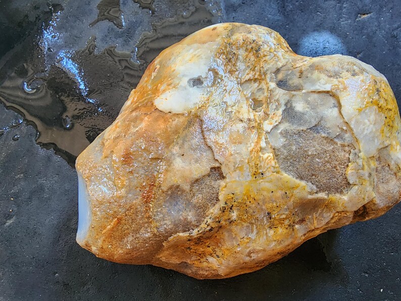 Blue Chalcedony Rough, Natural Blue Chalcedony, Raw Blue Chalcedony, Blue Chalcedony Specimen, Blue Chalcedony Stone, 玉髄, العقيق الأبيض