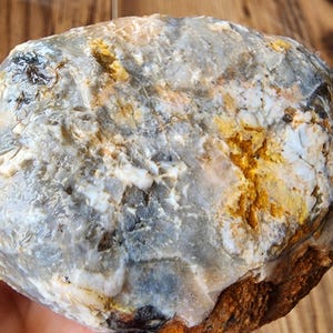 Blue Chalcedony Rough, 푸른 칼세도니, Blue Chalcedony Raw, Blue Gemstone, ブルーカルセドニー, Blå Chalcedon,  Calcedonia Azul, 蓝玉髓