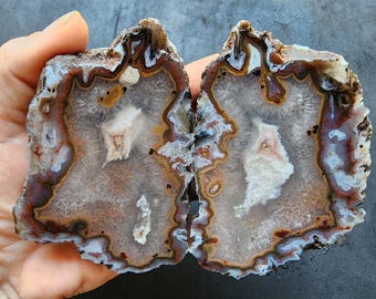 Natural Floater Agate Crystal: Unpolished Turkish Geode, Chakra Healing