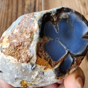 Blue Chalcedony Rough, 푸른 칼세도니, Blue Chalcedony Raw, Blue Gemstone, ブルーカルセドニー, Blå Chalcedon,  Calcedonia Azul, 蓝玉髓