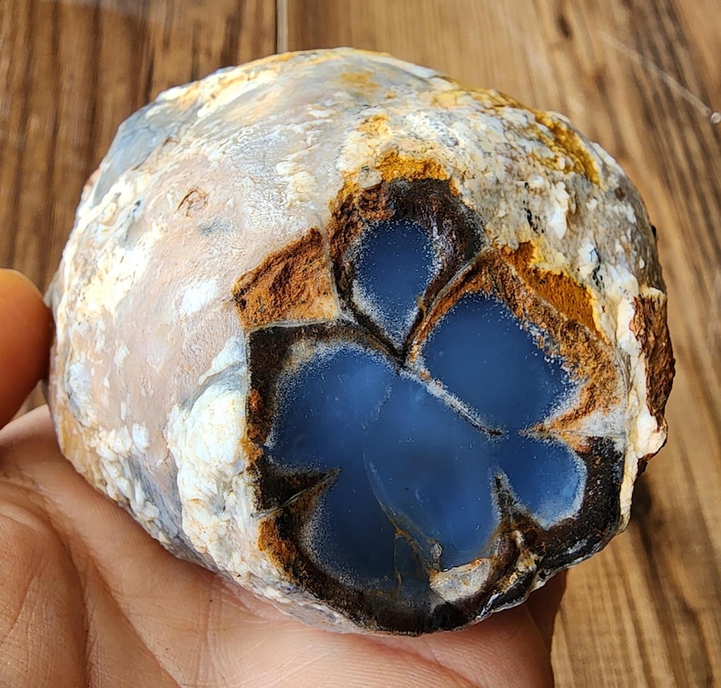 Blue Chalcedony Rough, 푸른 칼세도니, Blue Chalcedony Raw, Blue Gemstone, ブルーカルセドニー, Blå Chalcedon,  Calcedonia Azul, 蓝玉髓