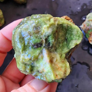 크리소프레이즈, Green Chrysoprase, Raw Chrysoprase, Krysopras, Rough Chrysoprase, Хризопраз, Crisoprasio, الكريسوبراس, Crisoprasa