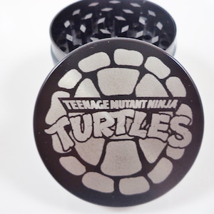 Teenage Mutant Ninja Turtles 2.2" Laser Etched 4 Piece Metal Herb Grinder