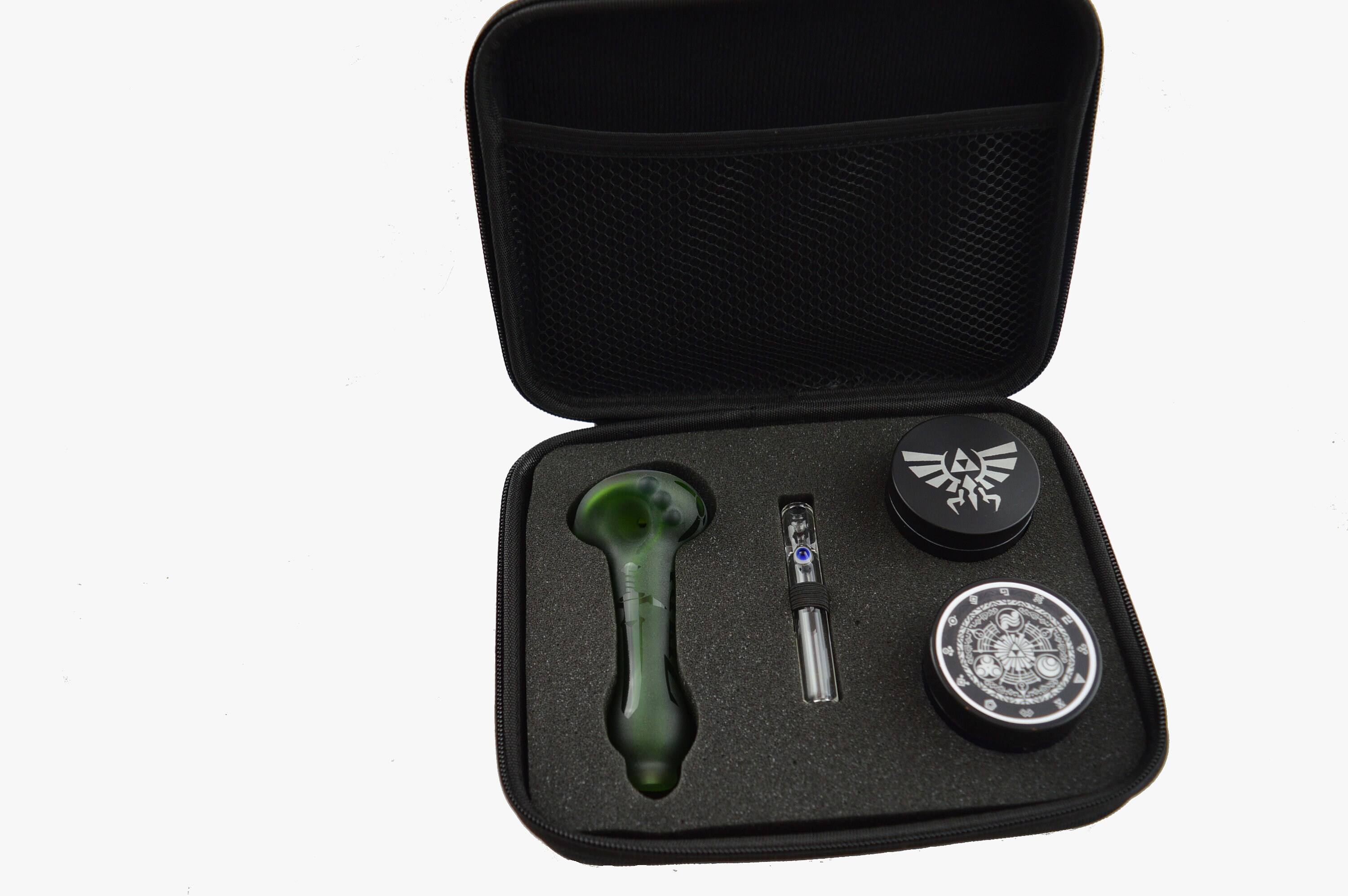 Zelda Triforce Glass Pipe Set