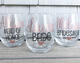 Bridesmaid Gift, Rose Gold Wine Glasses, Bridesmaid Gift, Bridesmaid Wine Glasses, Personalized Bridesmaid Gift, Maid of Honor Gift