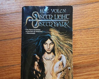 Hermana luz, hermana oscuridad, de Jane Yolen, libro usado de tapa blanda.
