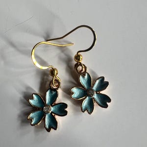 Blue flower earrings