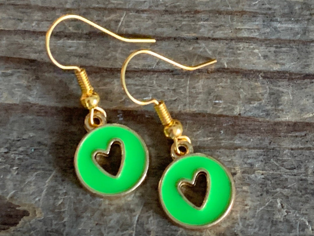 Boucles D'oreilles Fait Main - Perle Et Breloque Feuille Verte - Neuf Sans Emballage