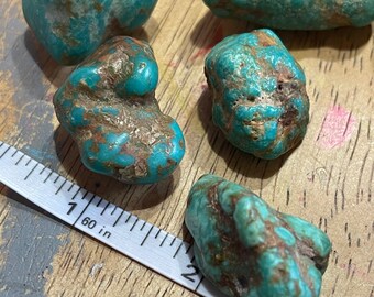 Turquoise cabochons and raw stone set, turquoise rocks, cabachon