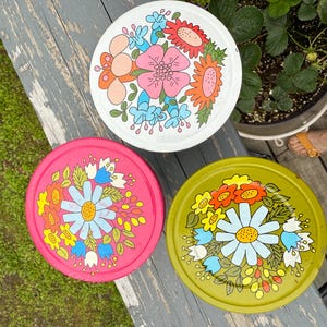 Set of 3 vintage ball jar with metal flowers lid