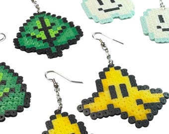 Mini aretes colgantes de Super Mario Pixel: mini cuentas Perler, mini cuentas Hama, cuentas fusibles, joyas de emojis, Kewlery