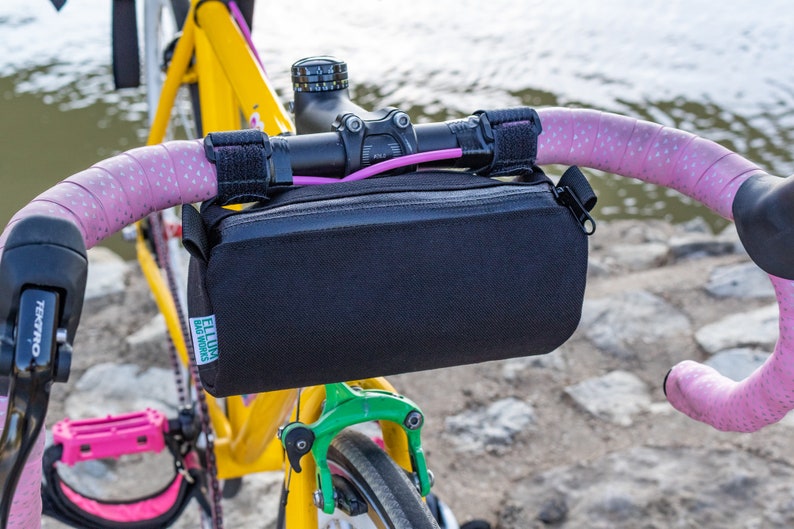 handlebar cycling bag Happy Hour