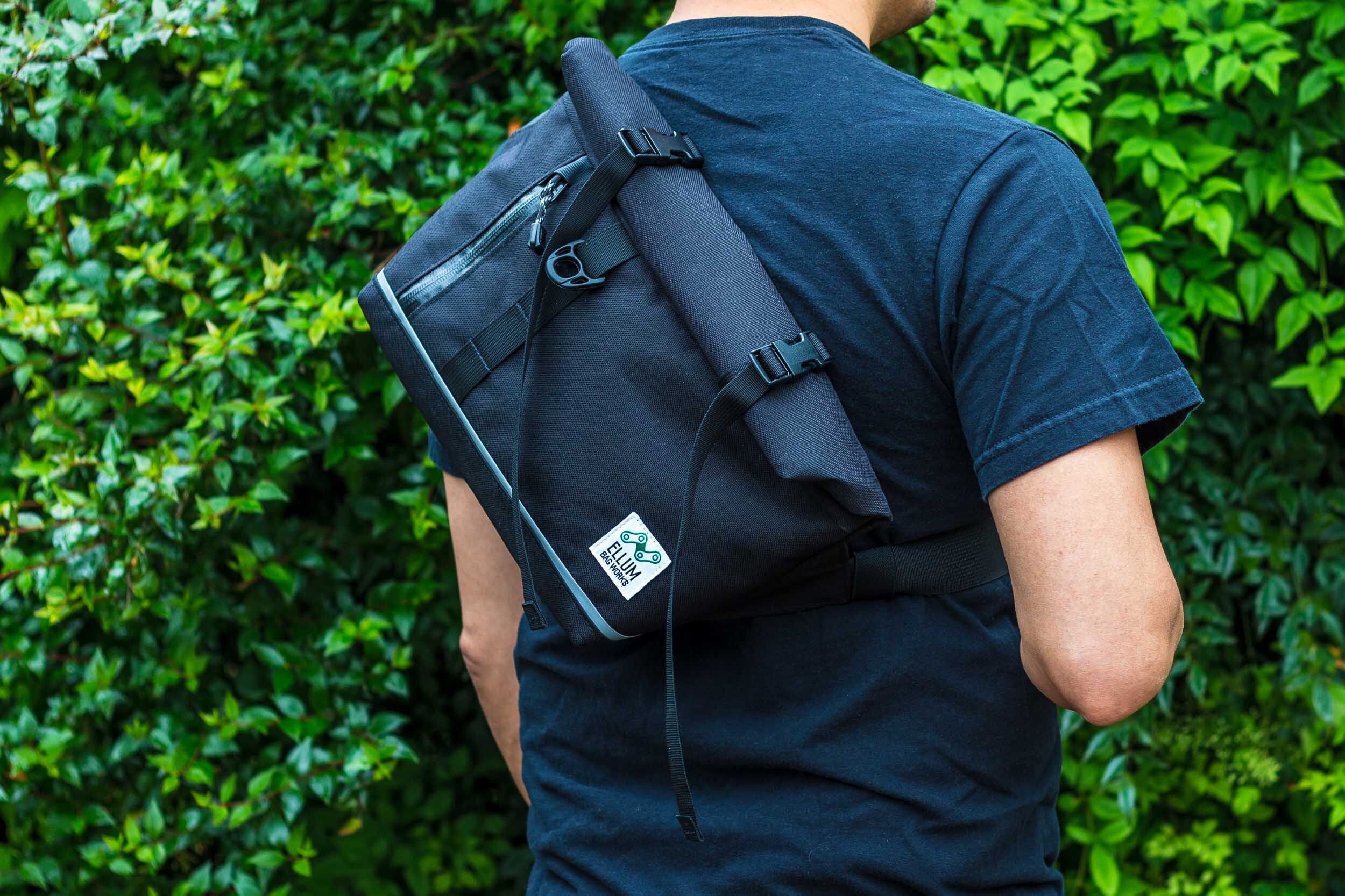 Roll top sling bag Clearance