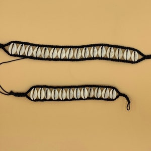 COWRIE SHELL NECKLACE image 3