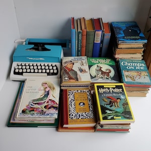 Vintage Children's Books Pick 1: Alice in Wonderland, Pinocchio, Call of the Wild, Dr. Seuss, McGuffey's Eclectic Reader, Tom Sawyer, Huck..