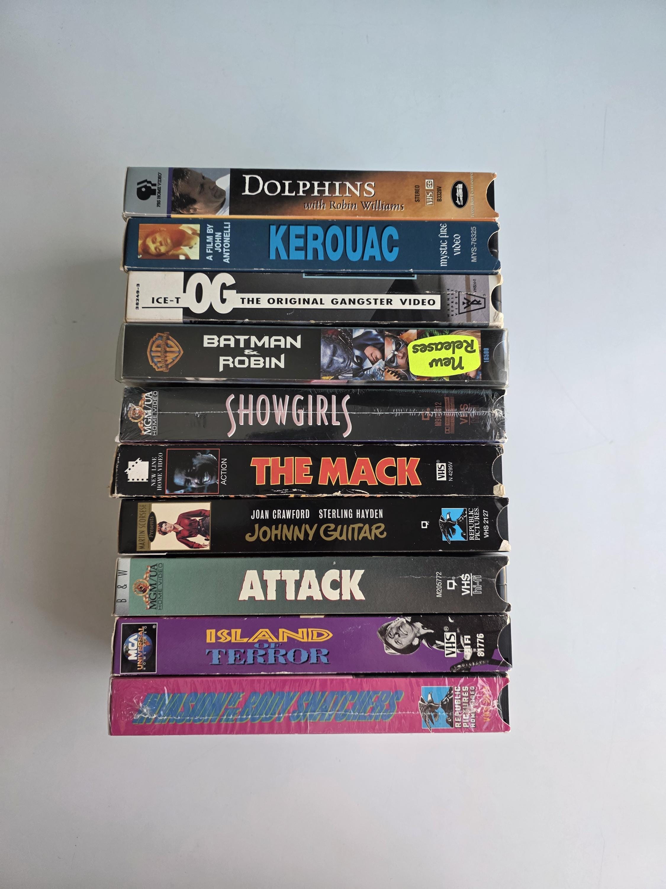 New Batch of VHS Movies PICK 1: Dressed to Kill, Jurassic Park