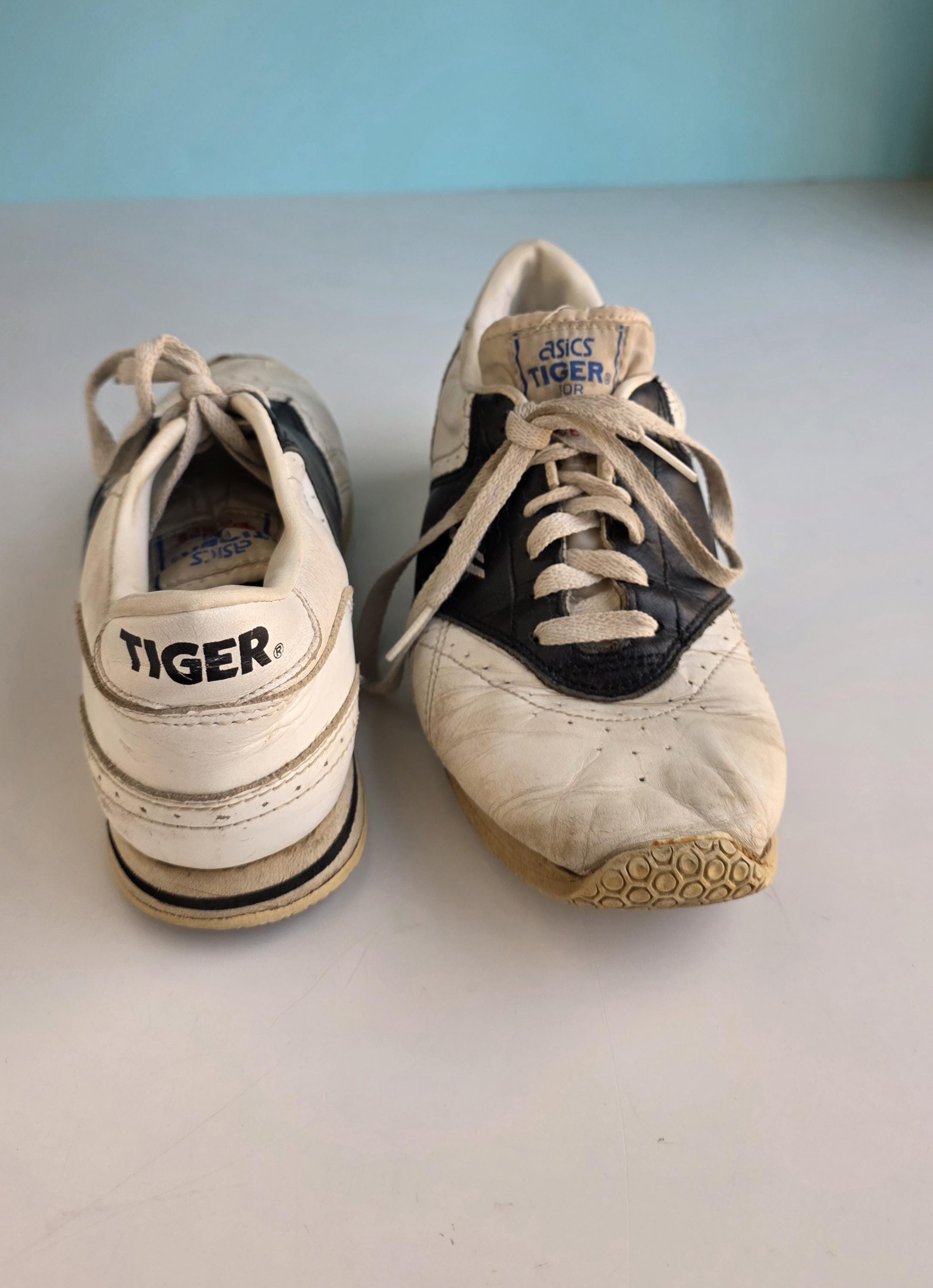Vintage Asics Sneakers - Etsy