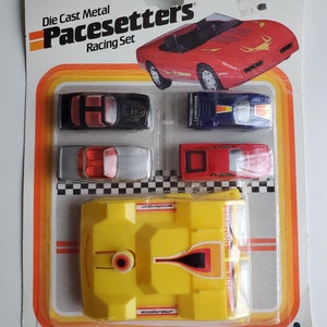 Vintage Sealed Toy Sets PICK 1: 1990 Sealed Zee Toys Die Cast Metal Pacesetters Racing Set w/ Accelerator Lamborghini OR Majokit Paramedics