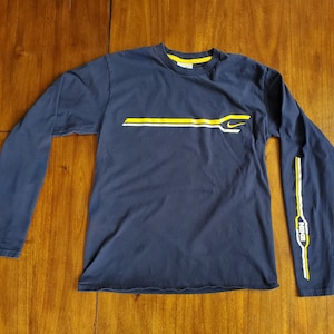 2000&#39;s Nike Long Sleeve T-Shirt Men&#39;s Tag Size Medium Fits Men&#39;s Small Navy Blue RN #56323 Michigan Yellow