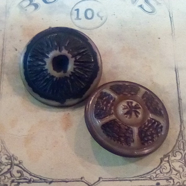 Vintage Carved Bone Buttons Set of 2 for Clothing, Crafts, Jewelry Making - 1 Inch Diameter, B96
