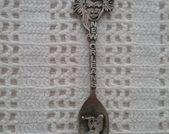 New Orleans Souvenir Collector Spoon, Pewter, Louisiana, Mardi Gras, Travel Memorabilia, 1970s, Jazz Musician, Small Collectible Spoon