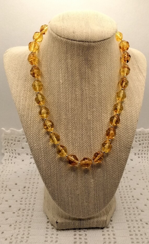 Acrylic bead cheap necklace