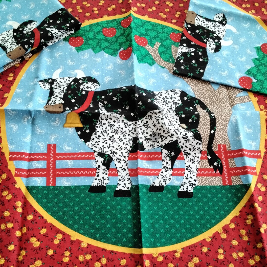 Kitschy Cow Table Napkins Matching Set of 3 Serviettes From Etsy