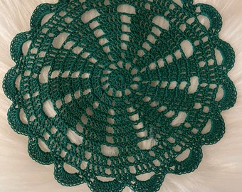 Hunter Green doily, Green doily, St Patrick’s Day doily, Forest green.