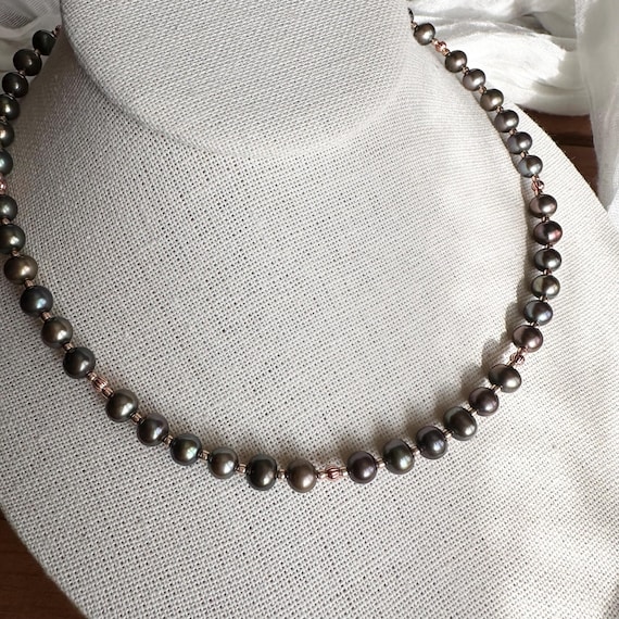 Deep Green Freshwater Pearl Necklace with Copper Accents - 16" adjustable