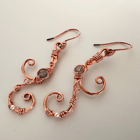 Whimsical Copper Vine Earrings with Labradorite