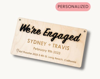 Letrero personalizado de madera de abedul "Estamos comprometidos" / Regalo de compromiso