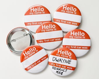 Botones personalizados para fiestas: ideas para iniciar conversaciones con "Hola, mi nombre es"
