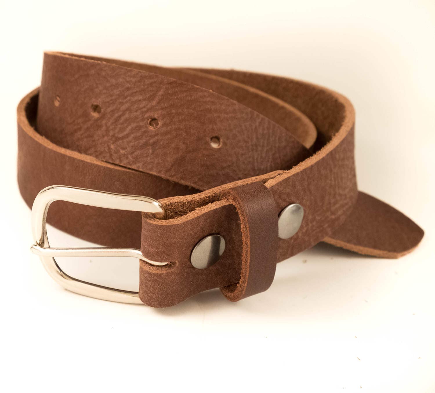 El cinturón estándar, correa de cinturón de cuero, cuero de grano ...