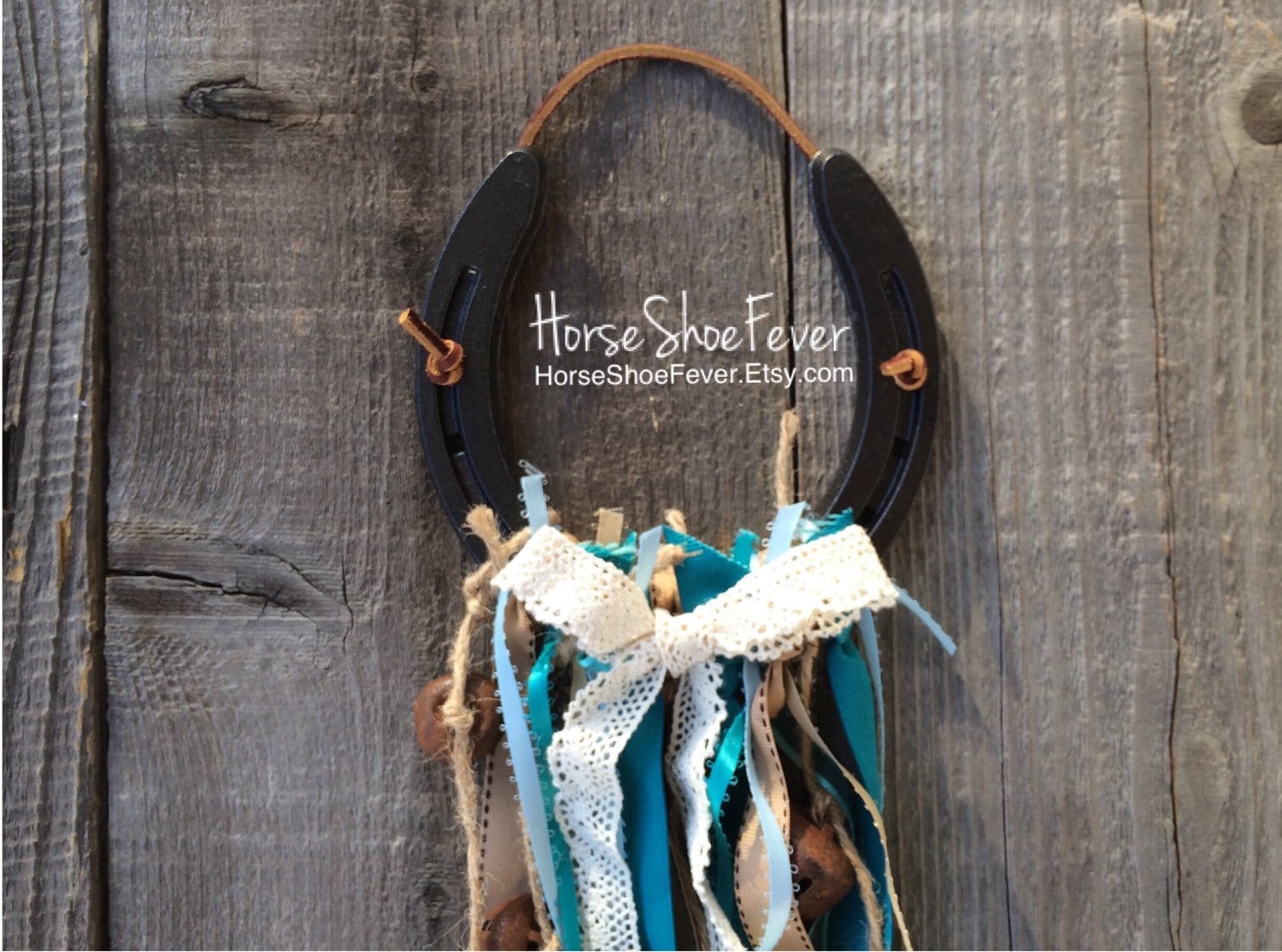 Christmas Holiday Horseshoe Decor with Bells - Back Home Country Acres